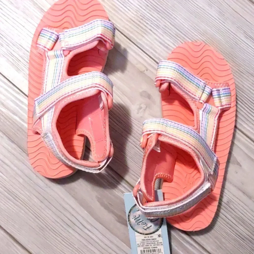 (37-4078) Cat & Jack  Emery  Siz 3